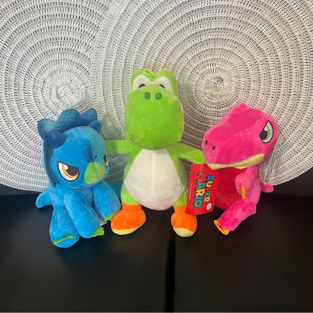 🦕✨ Dinosaur & Yoshi Plush Bundle – NWT, Set of 3!